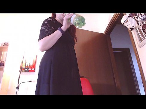 ❤️ Yon esklav soumèt ki renmen kilòt sal ak apetisan oblije masturbe apre li fin gade videyo sa a! ❤️❌ Videyo sèks nan nou